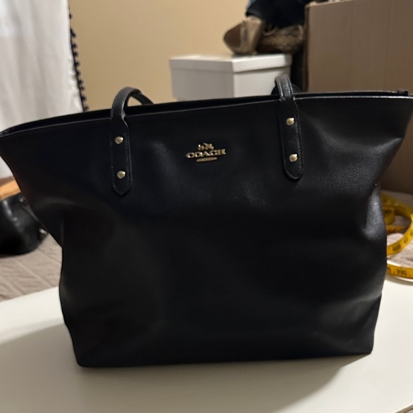 Coach Large City Zip Tote